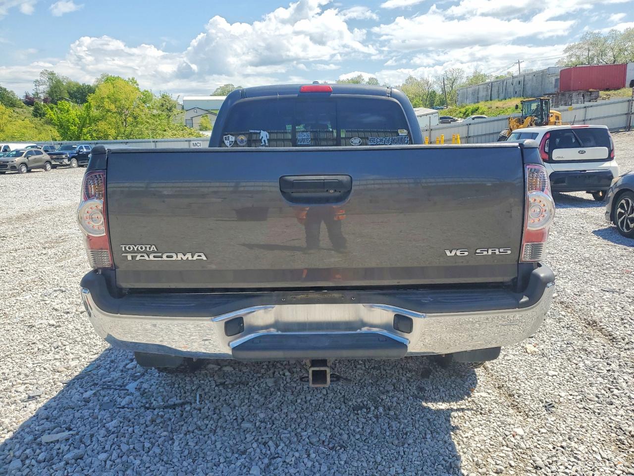 2010 TOYOTA TACOMA