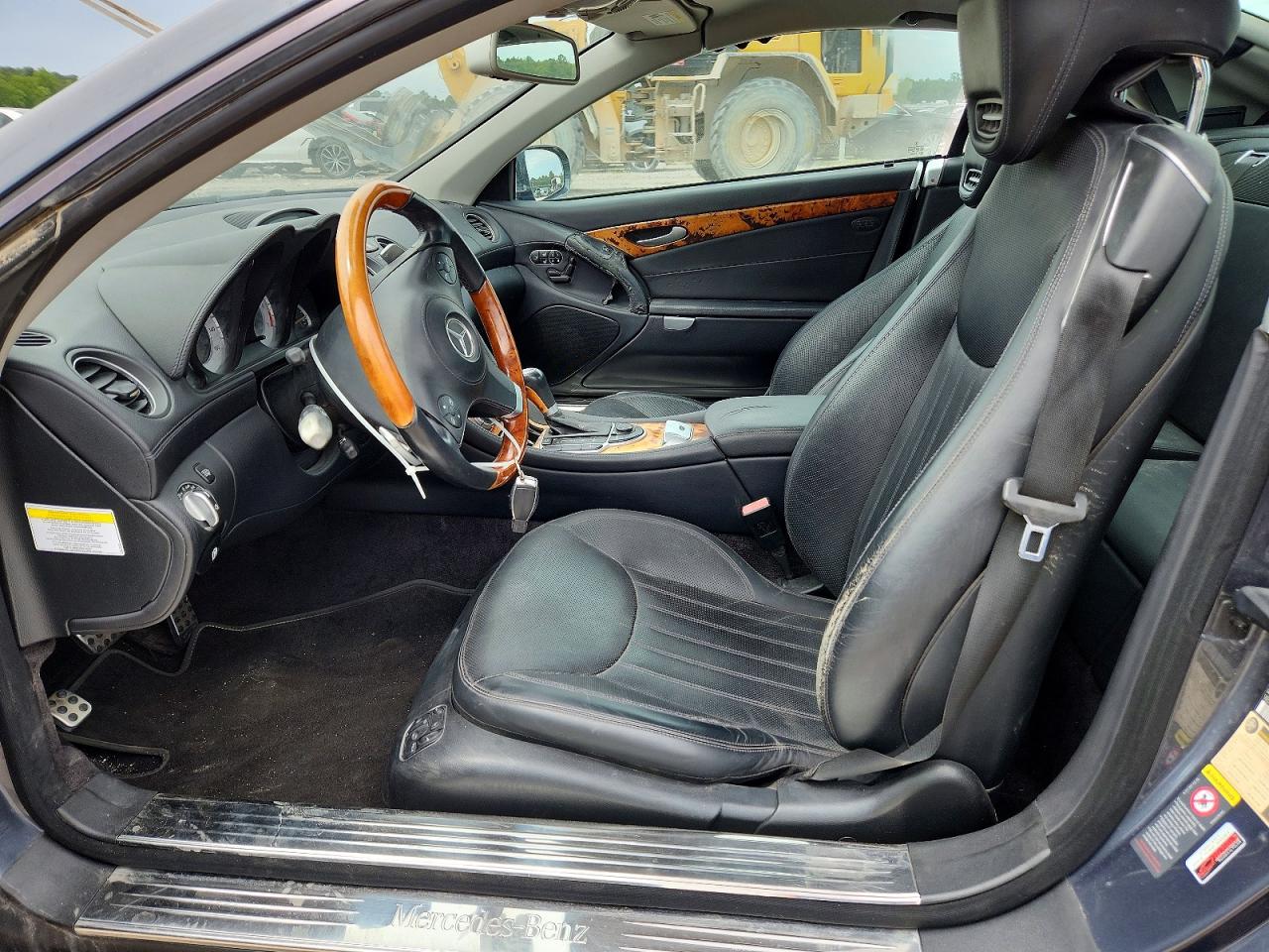 2011 MERCEDES-BENZ SL-CLASS