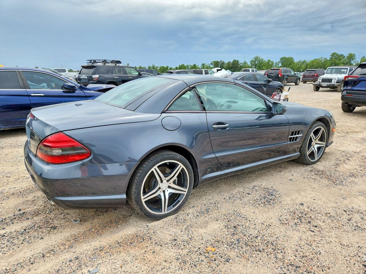 2011 MERCEDES-BENZ SL-CLASS