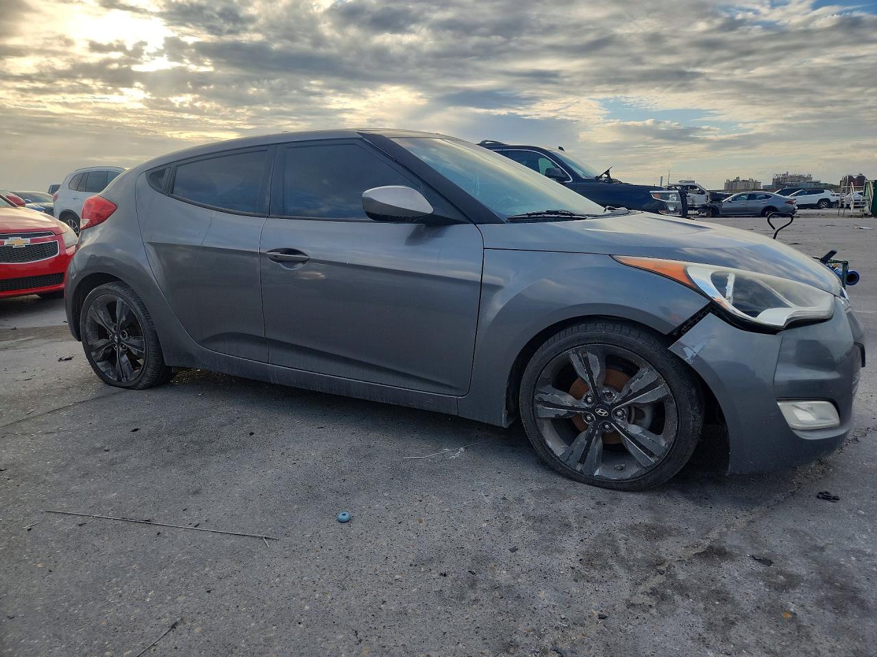 2016 HYUNDAI VELOSTER
