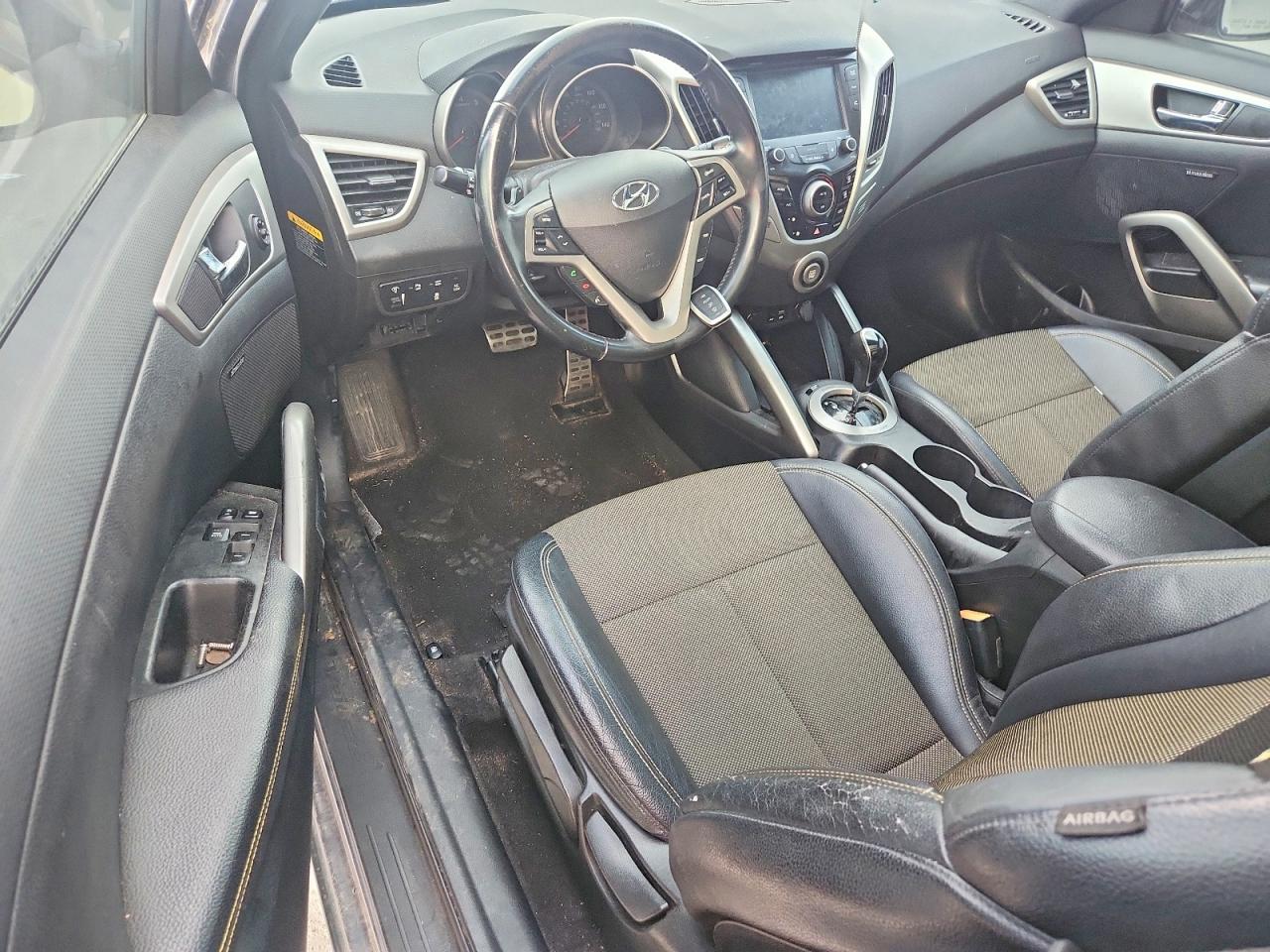 2016 HYUNDAI VELOSTER