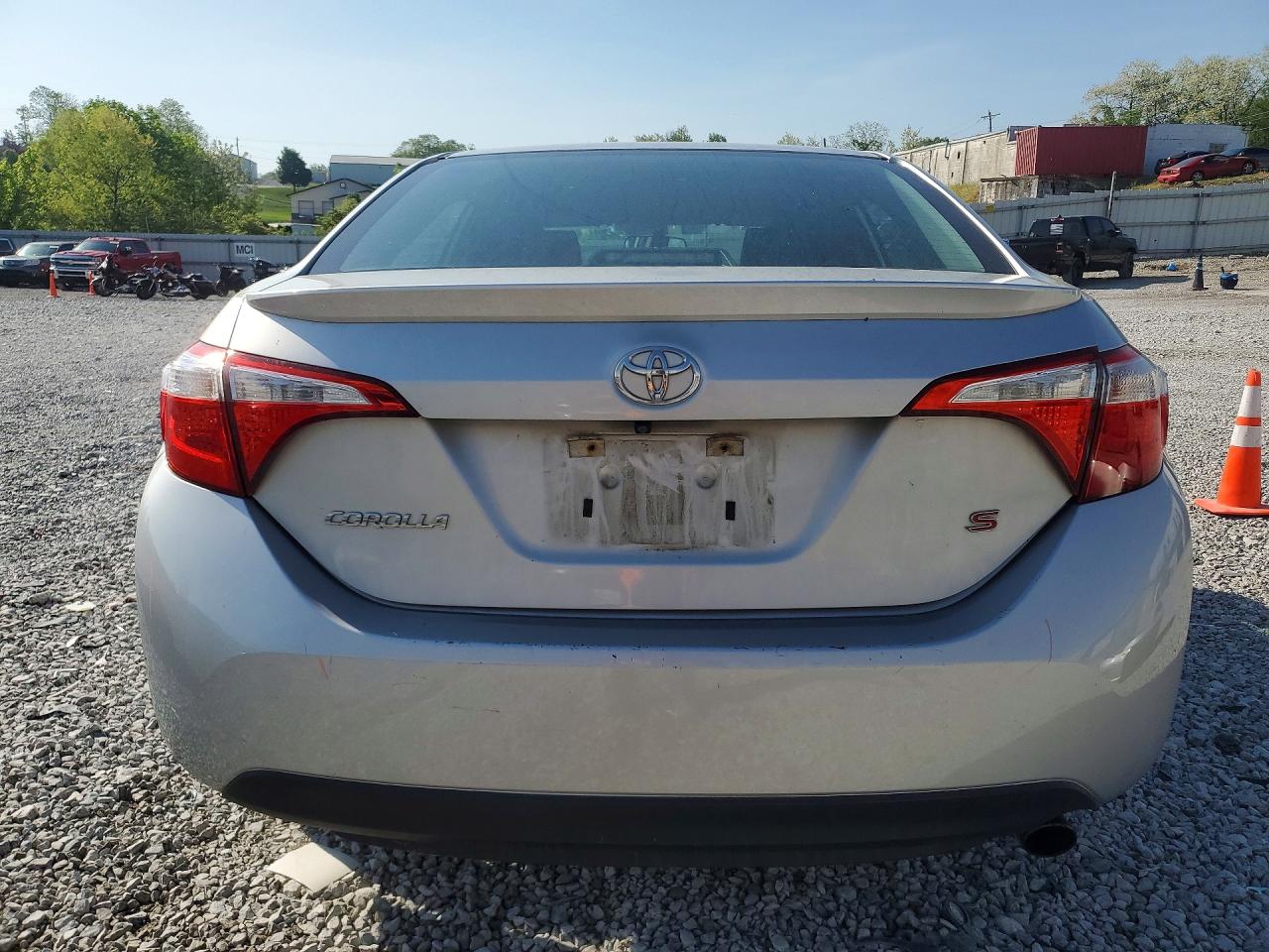 2016 TOYOTA COROLLA