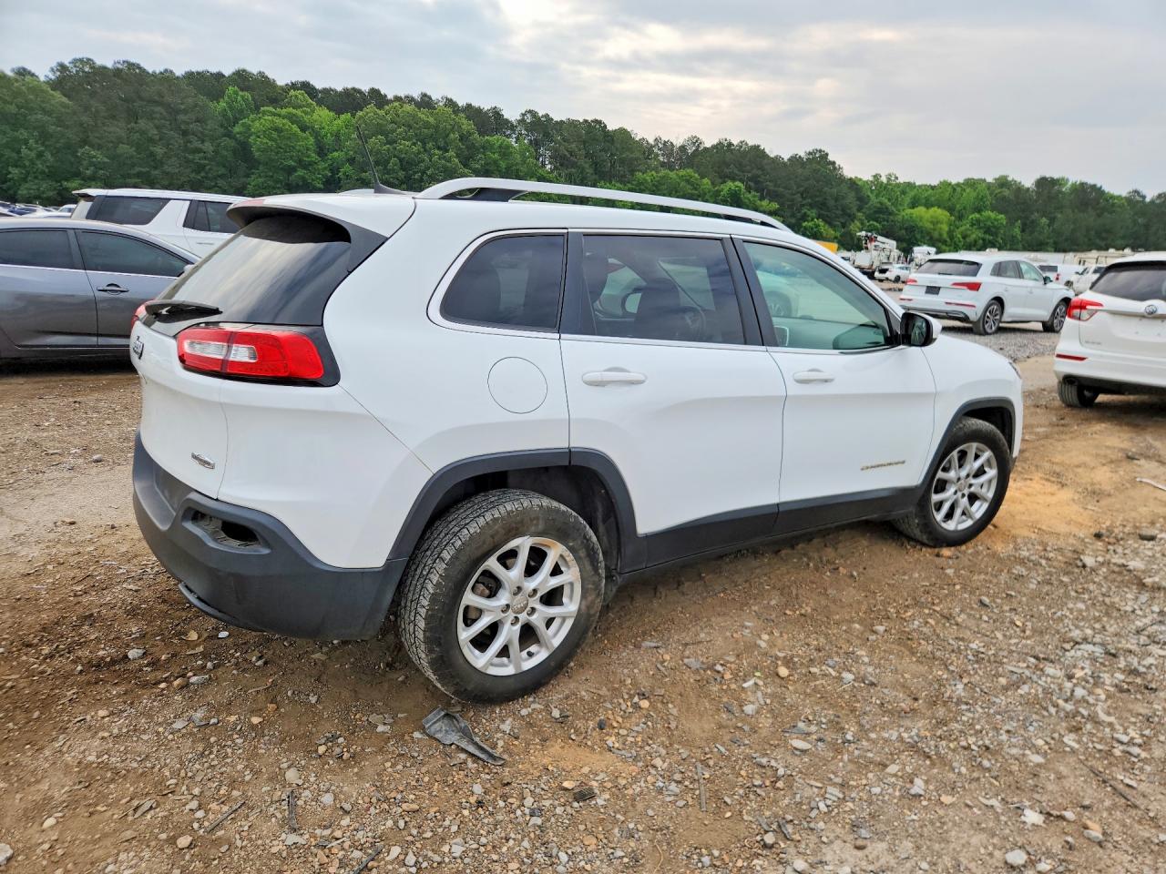 2016 JEEP CHEROKEE