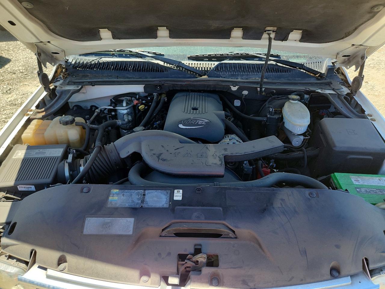 2003 CHEVROLET SUBURBAN