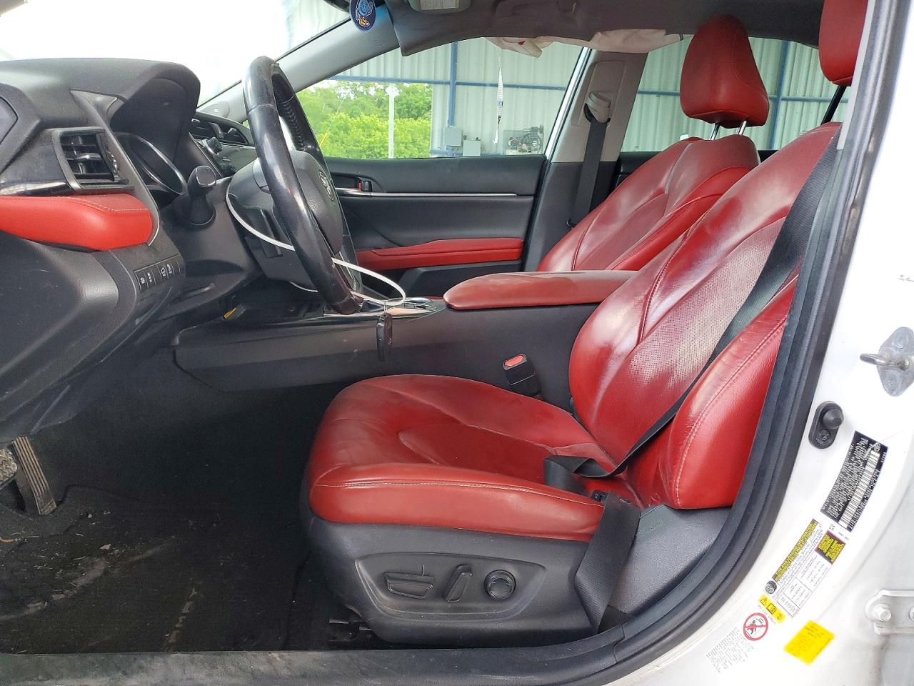 2019 TOYOTA CAMRY