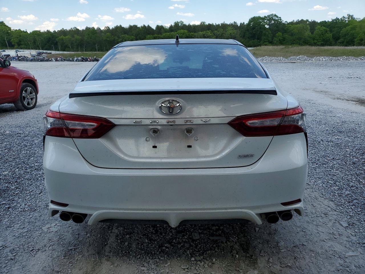2019 TOYOTA CAMRY