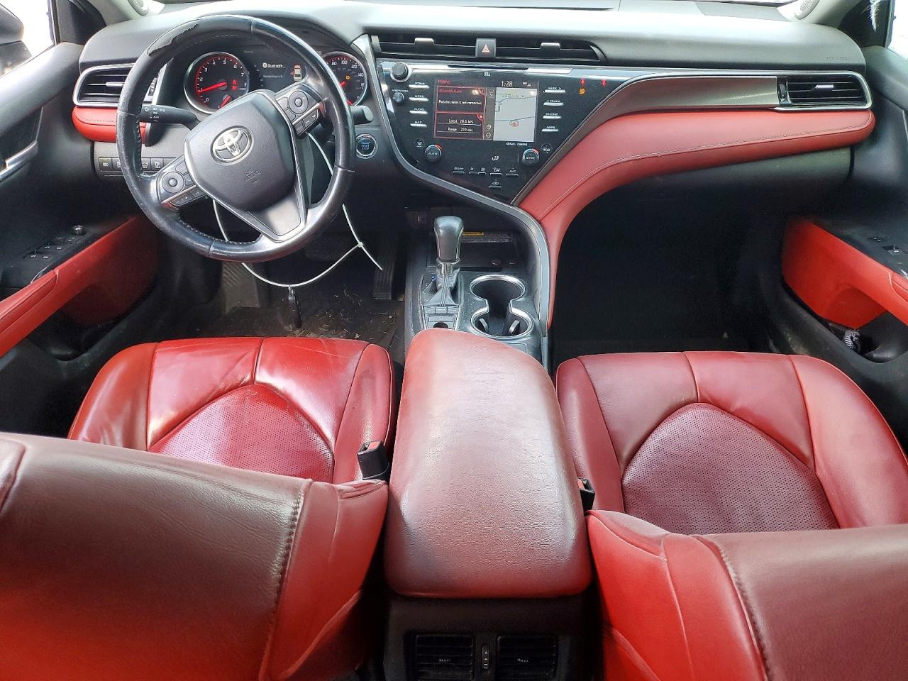 2019 TOYOTA CAMRY