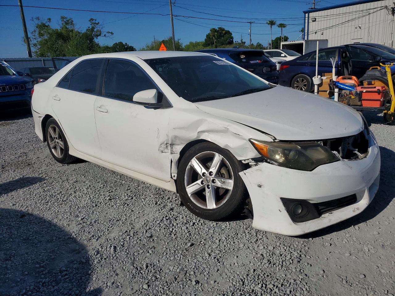 2012 TOYOTA CAMRY