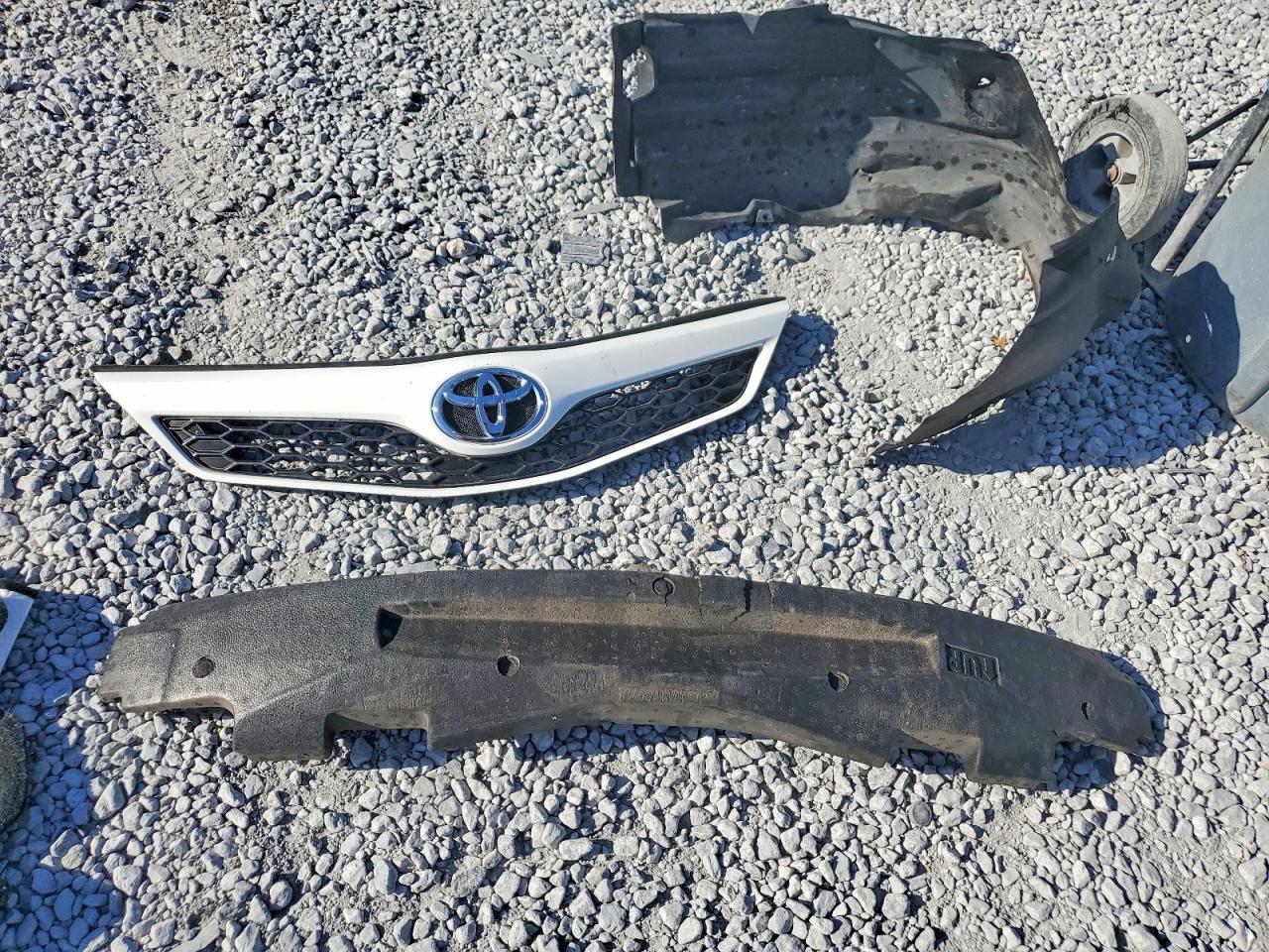 2012 TOYOTA CAMRY