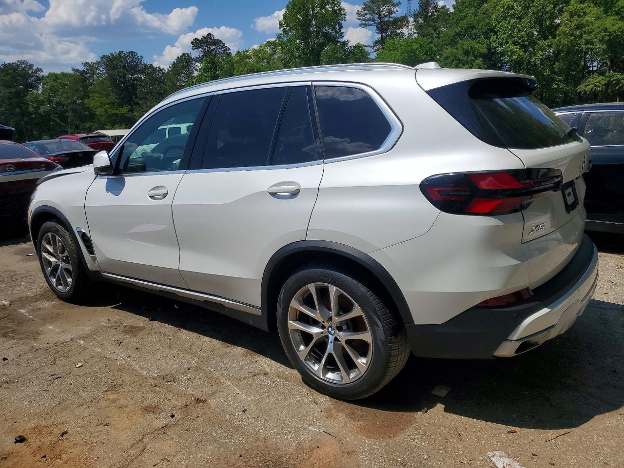2025 BMW X5