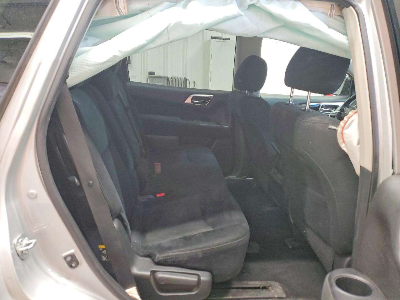 2016 NISSAN PATHFINDER