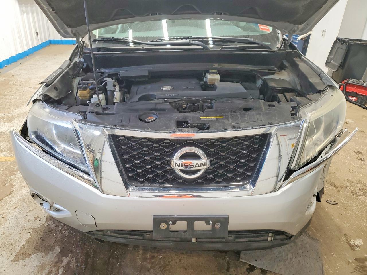 2016 NISSAN PATHFINDER