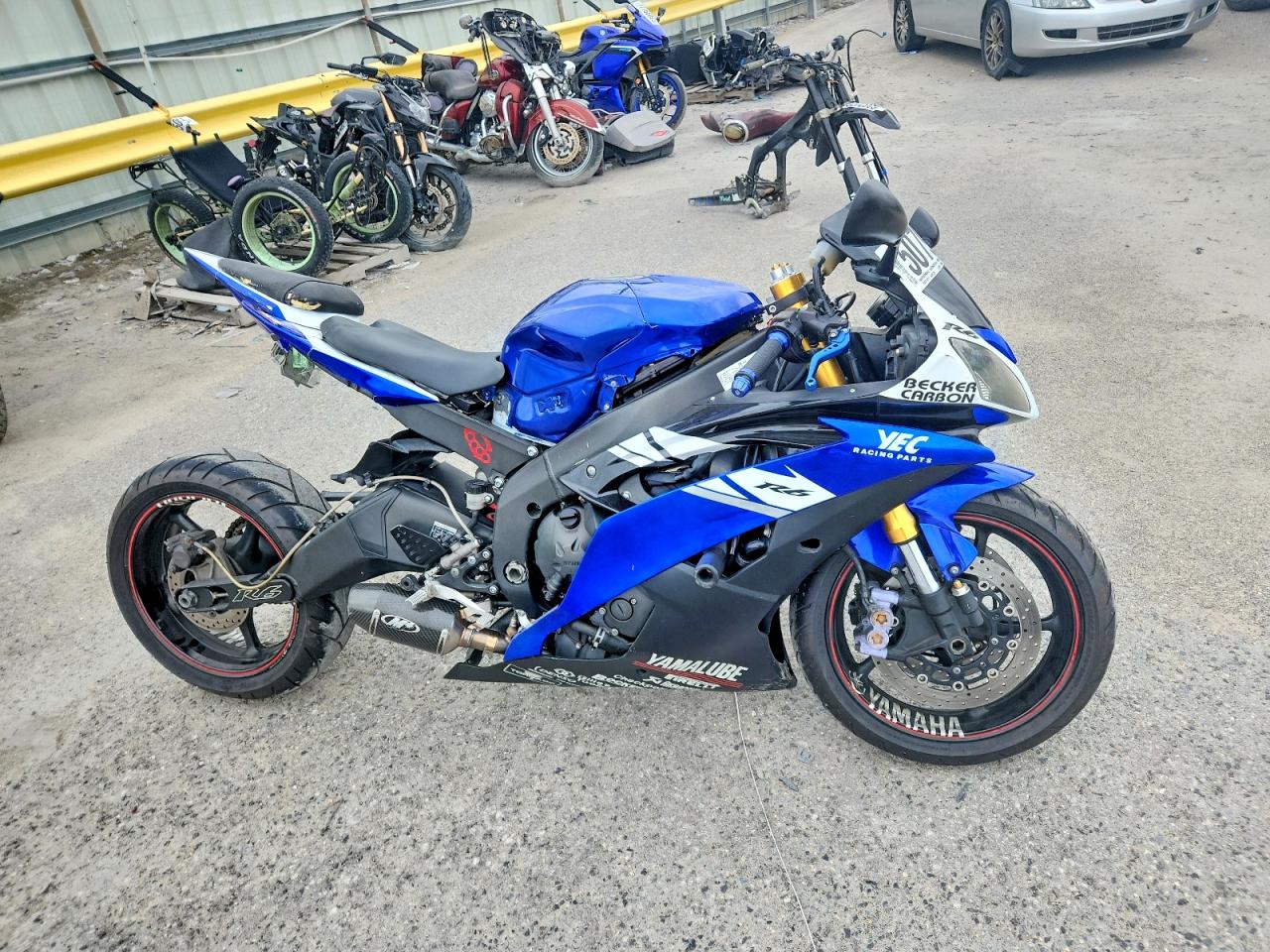 2013 YAMAHA YZF-R6 C