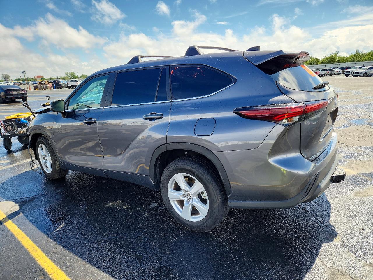 2024 TOYOTA HIGHLANDER