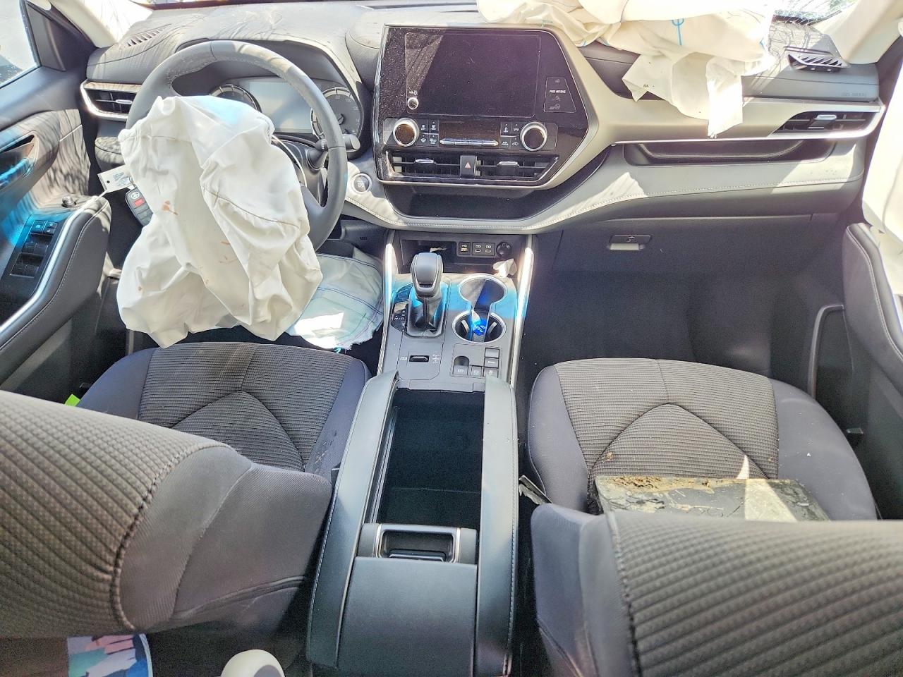 2024 TOYOTA HIGHLANDER