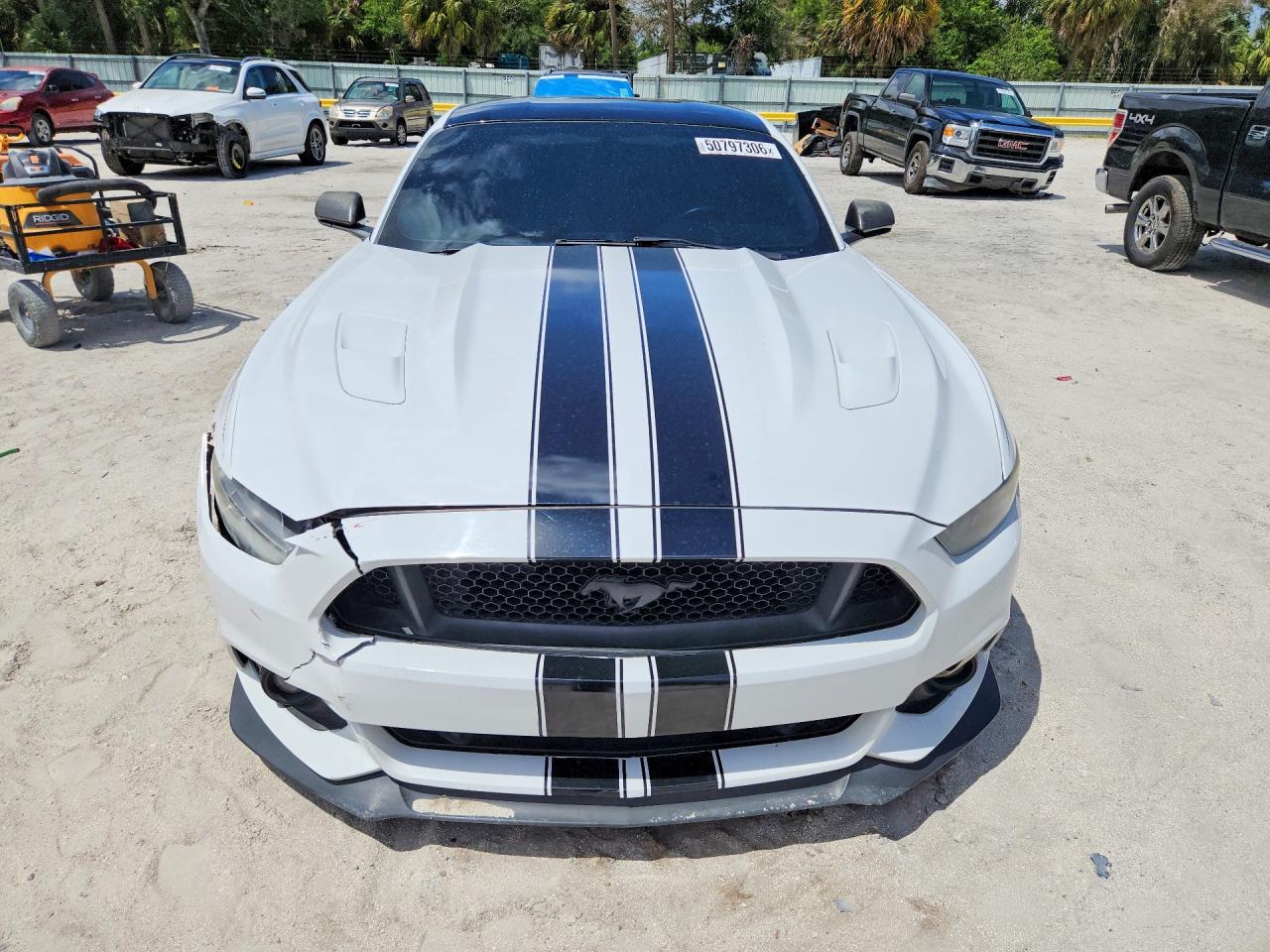 2017 FORD MUSTANG