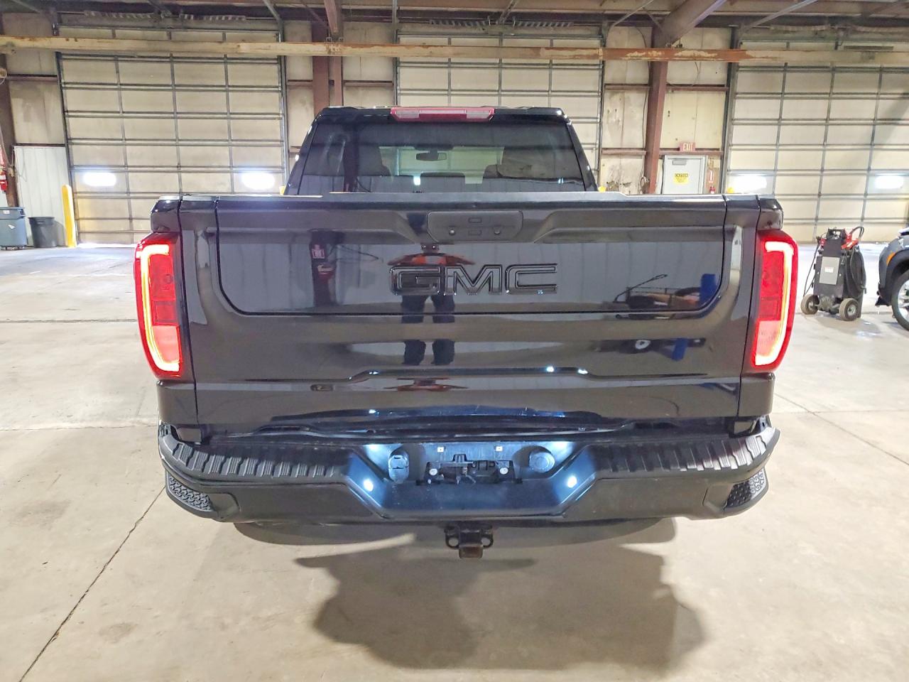 2021 GMC SIERRA