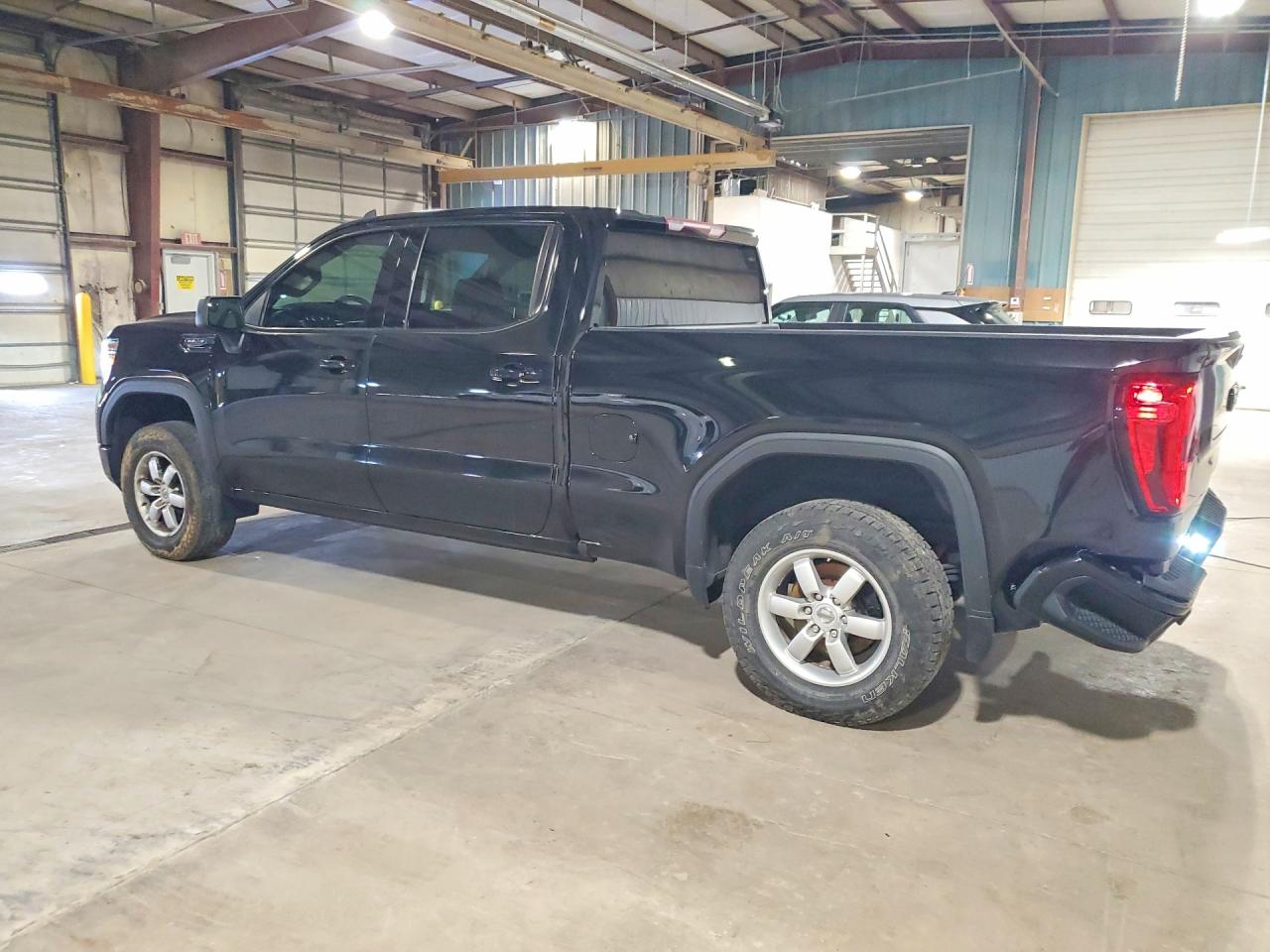 2021 GMC SIERRA