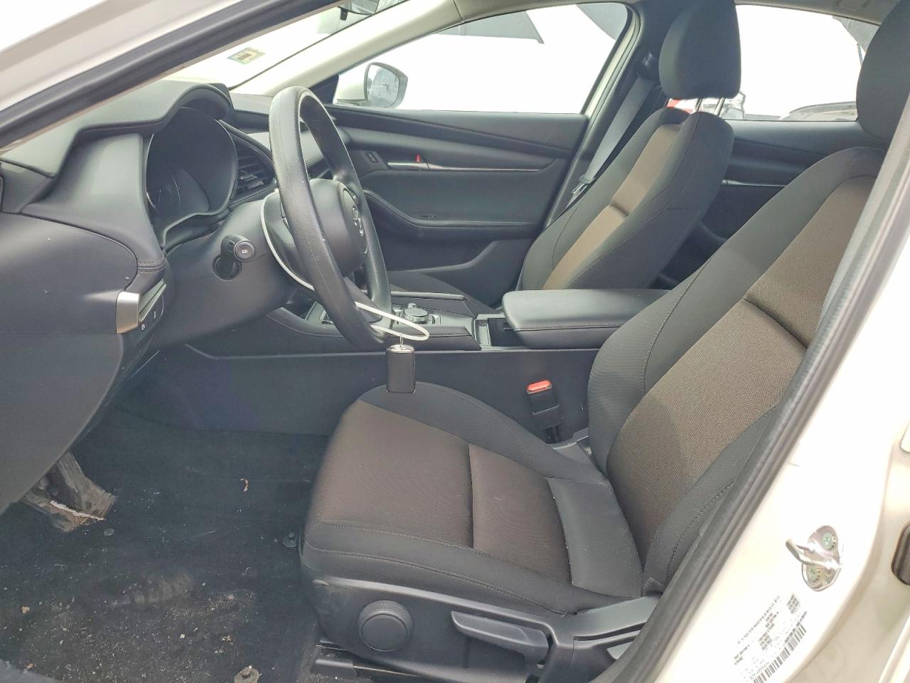 2025 MAZDA 3