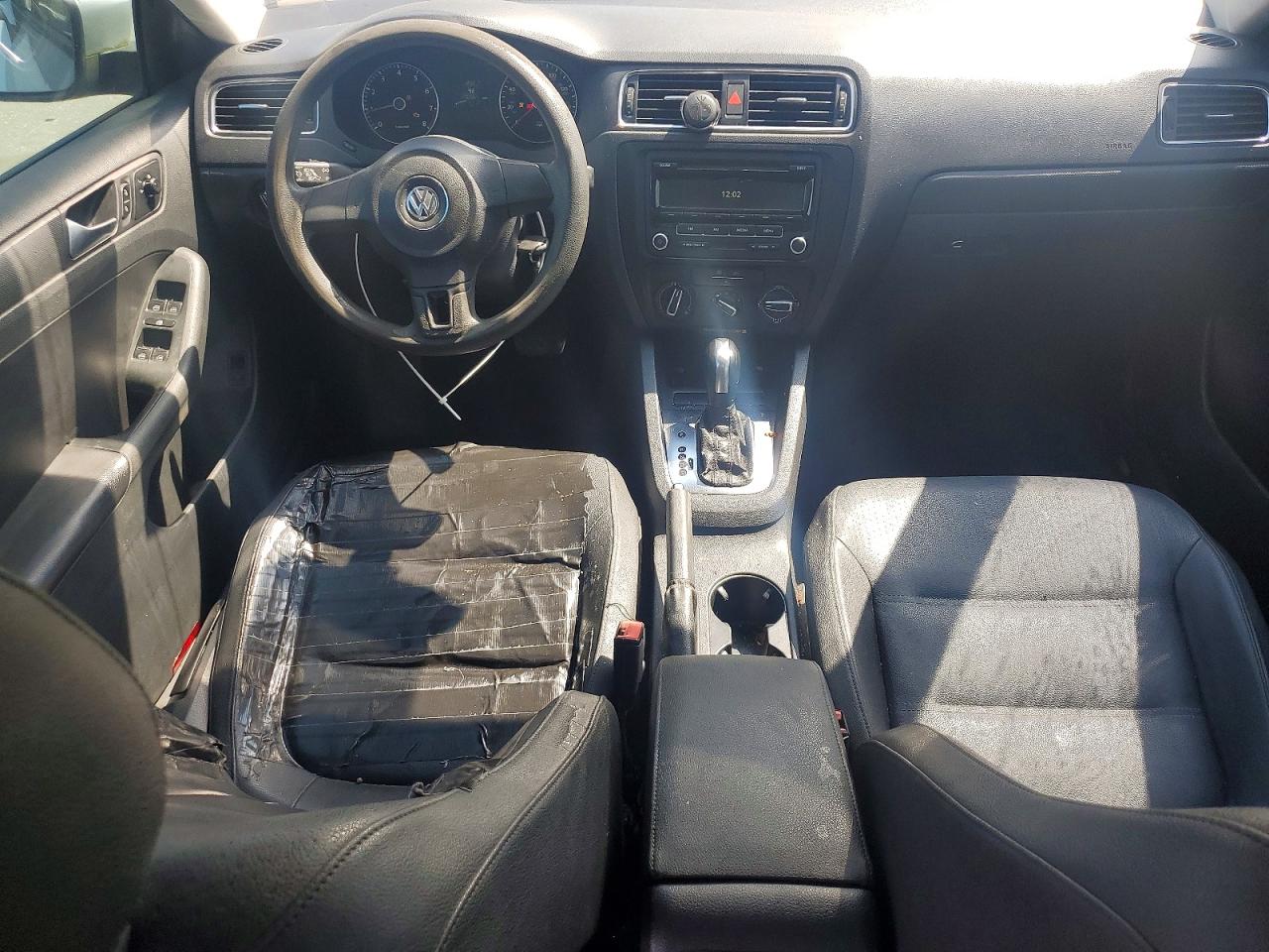 2012 VOLKSWAGEN JETTA