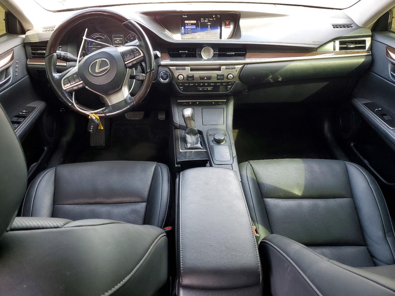 2016 LEXUS ES300