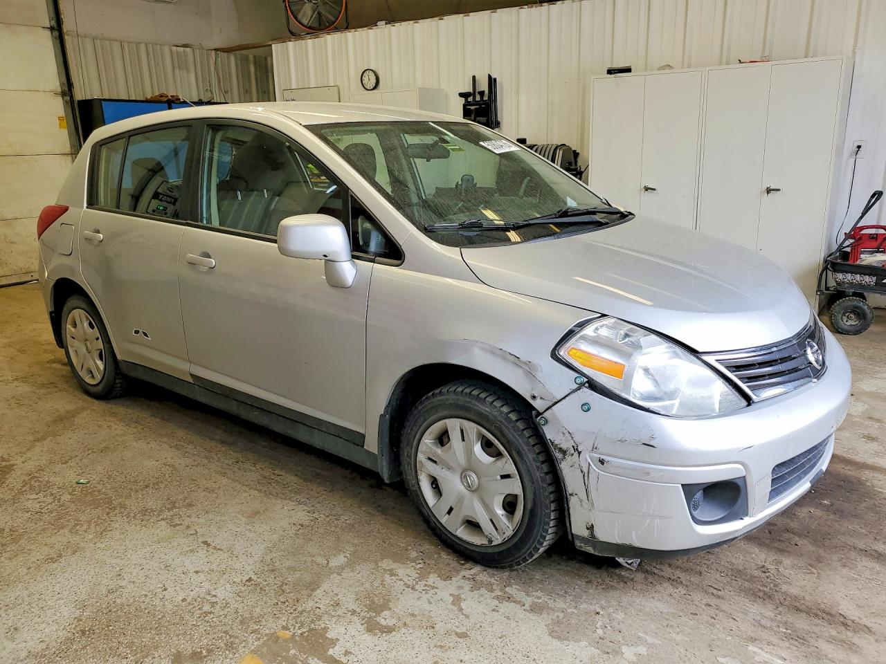 2011 NISSAN VERSA