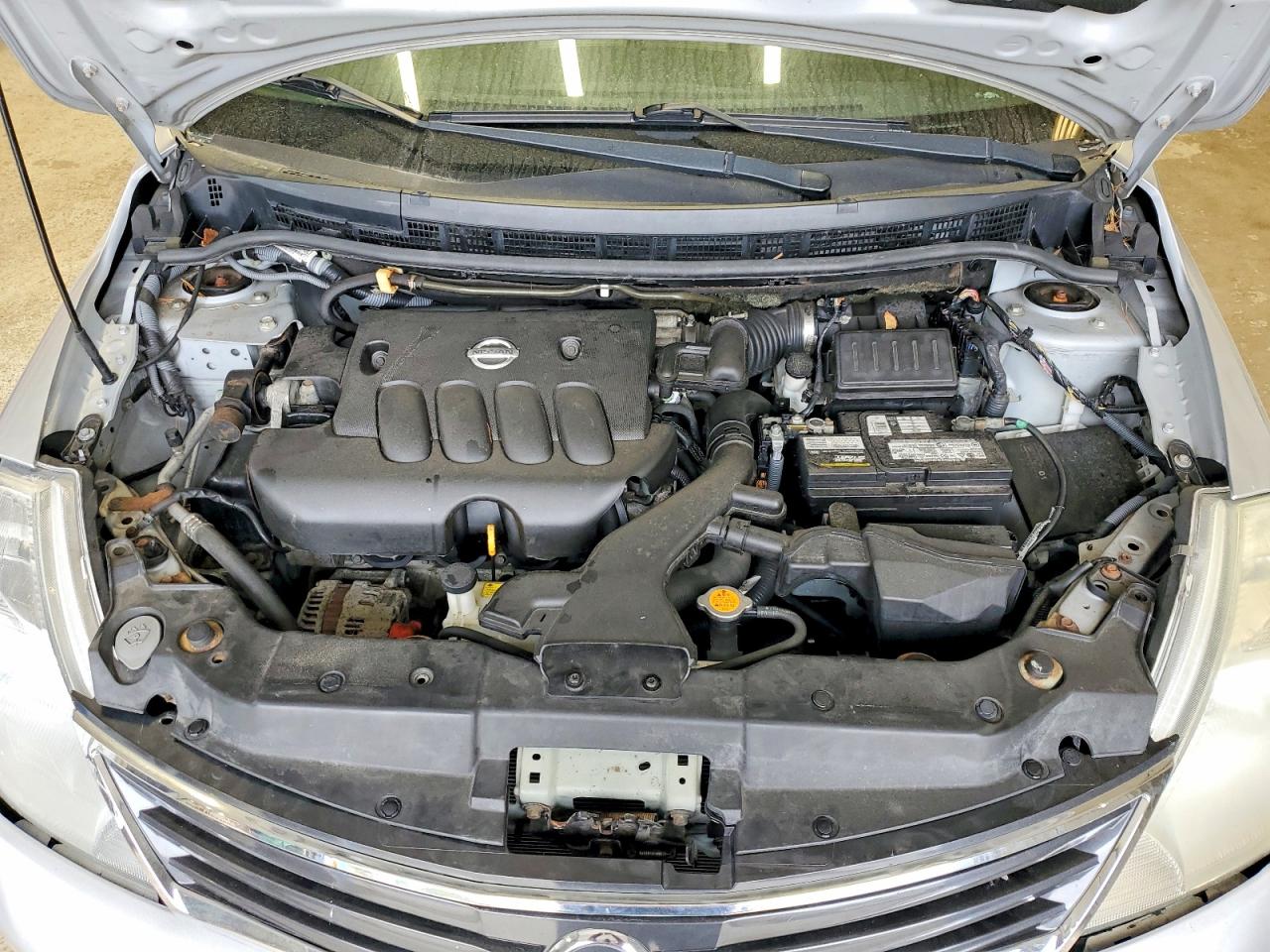 2011 NISSAN VERSA