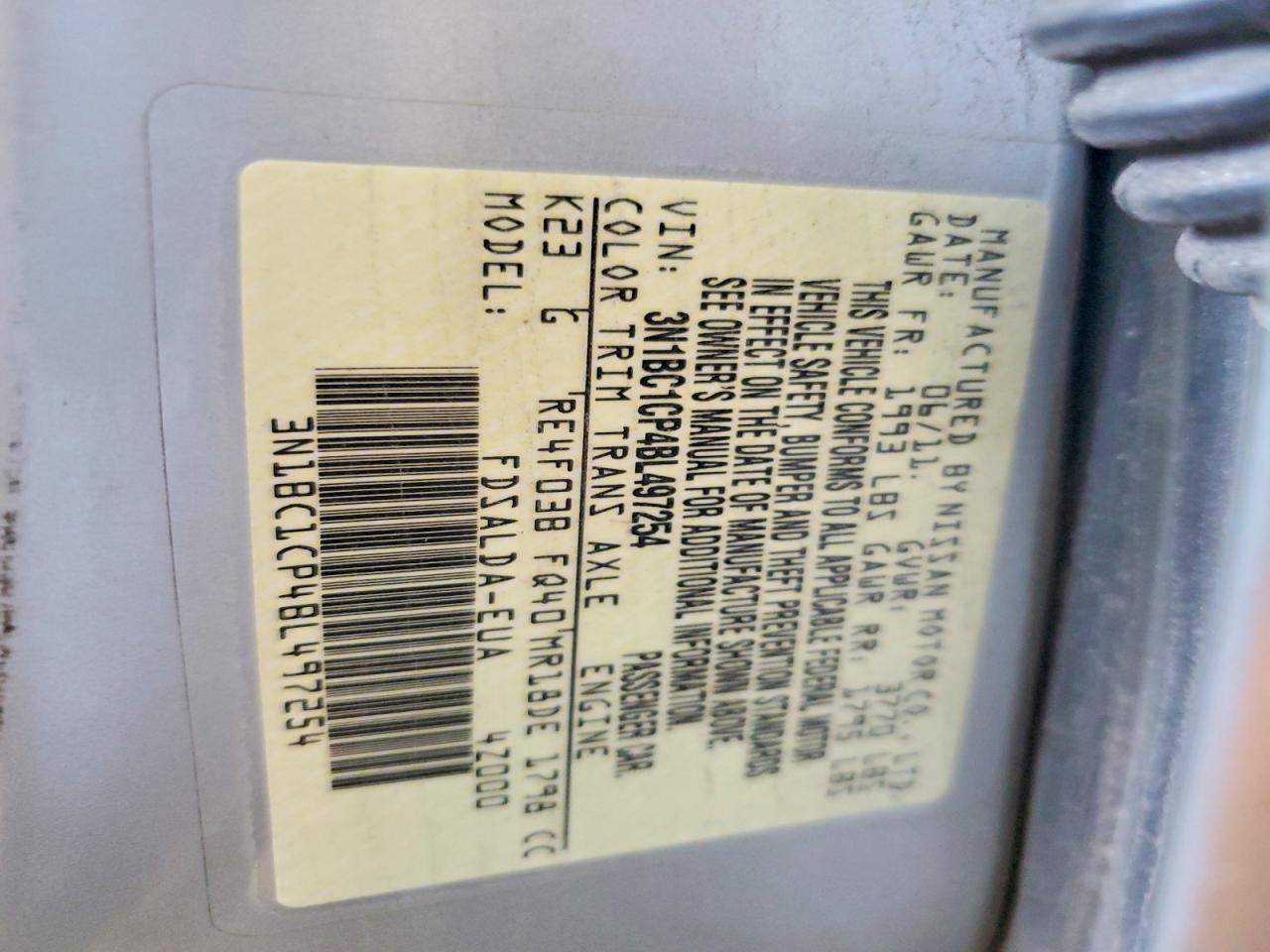 2011 NISSAN VERSA