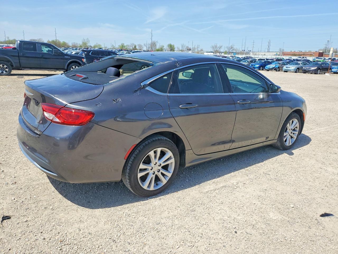 2015 CHRYSLER 200