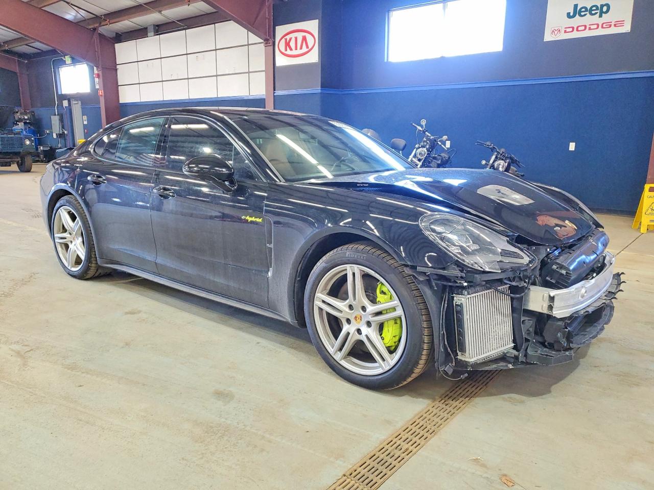 2018 PORSCHE PANAMERA