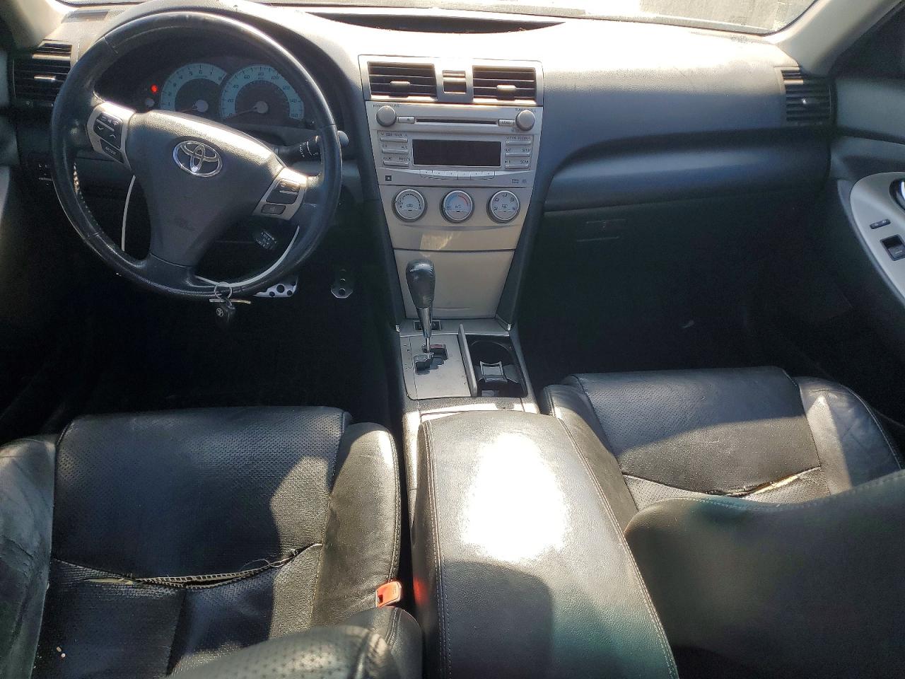 2010 TOYOTA CAMRY