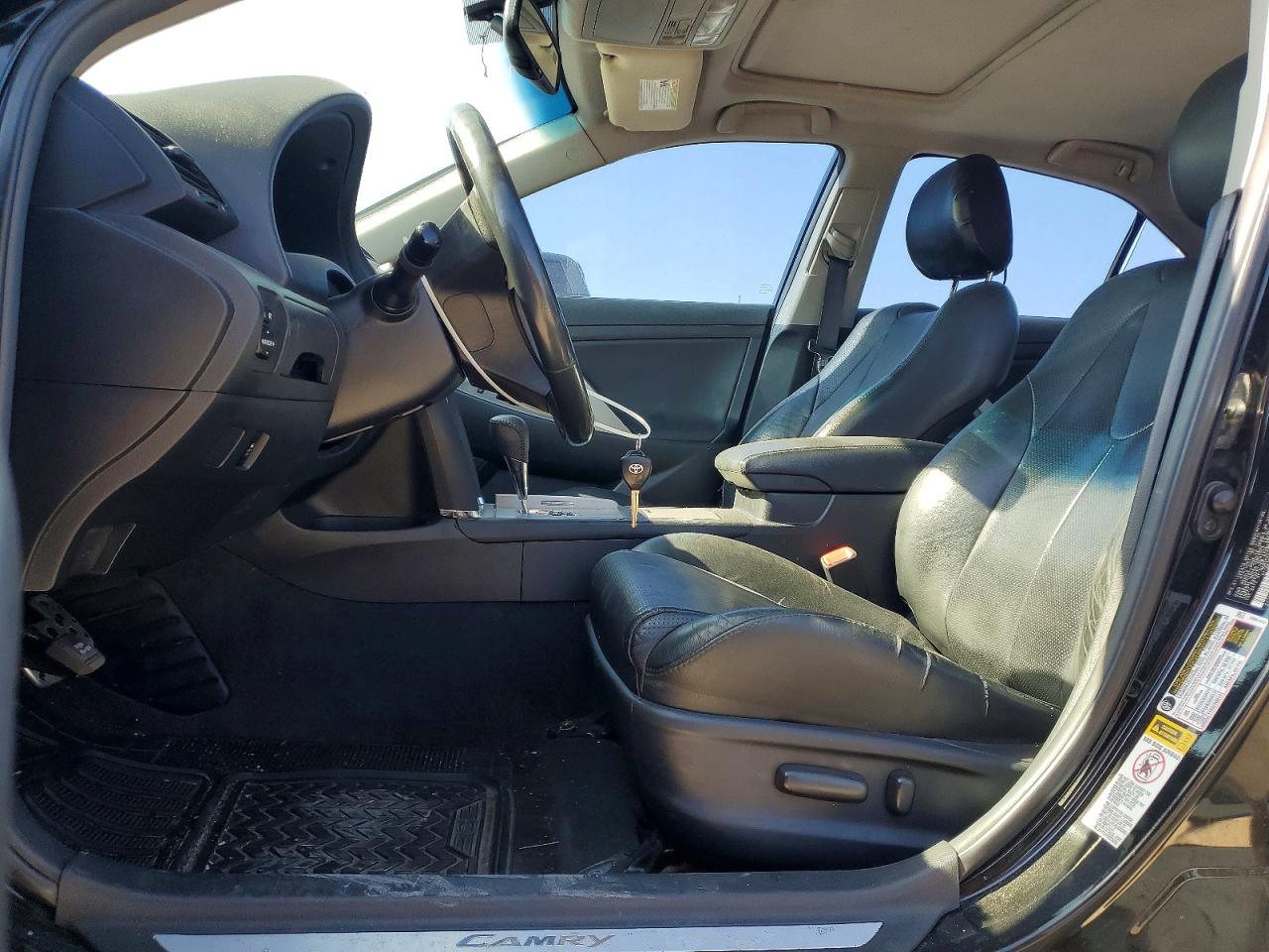 2010 TOYOTA CAMRY