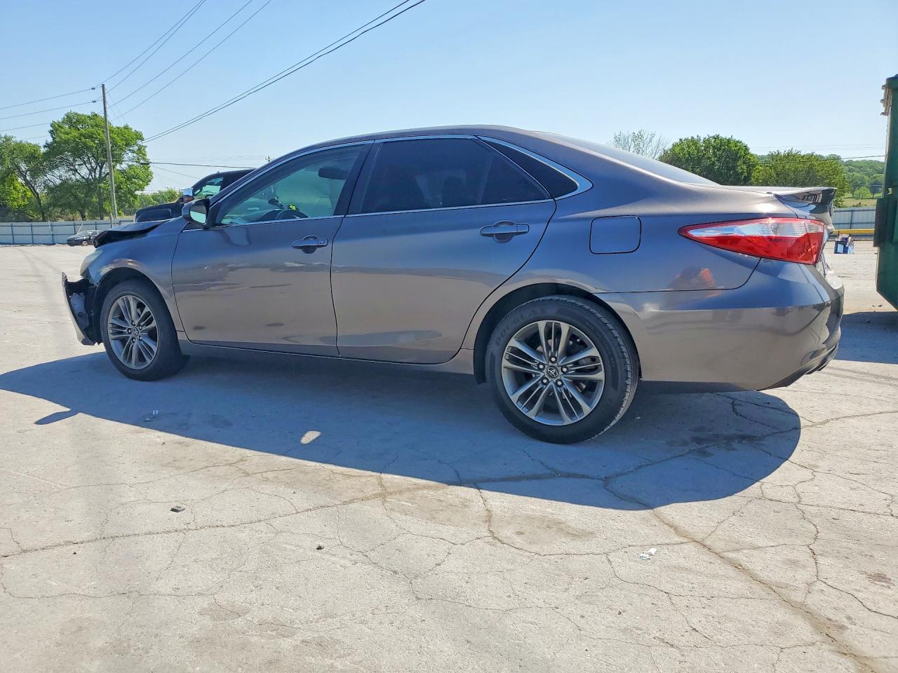 2017 TOYOTA CAMRY
