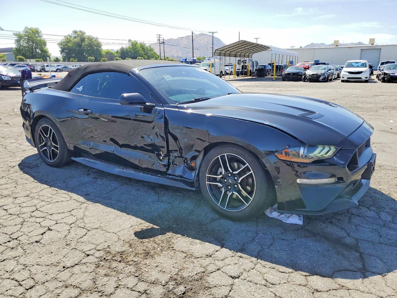 2022 FORD MUSTANG
