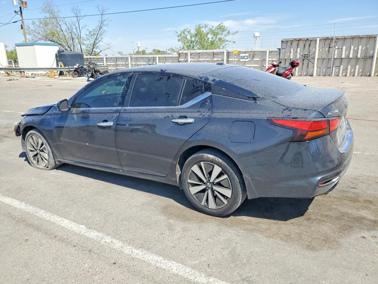 2022 NISSAN ALTIMA