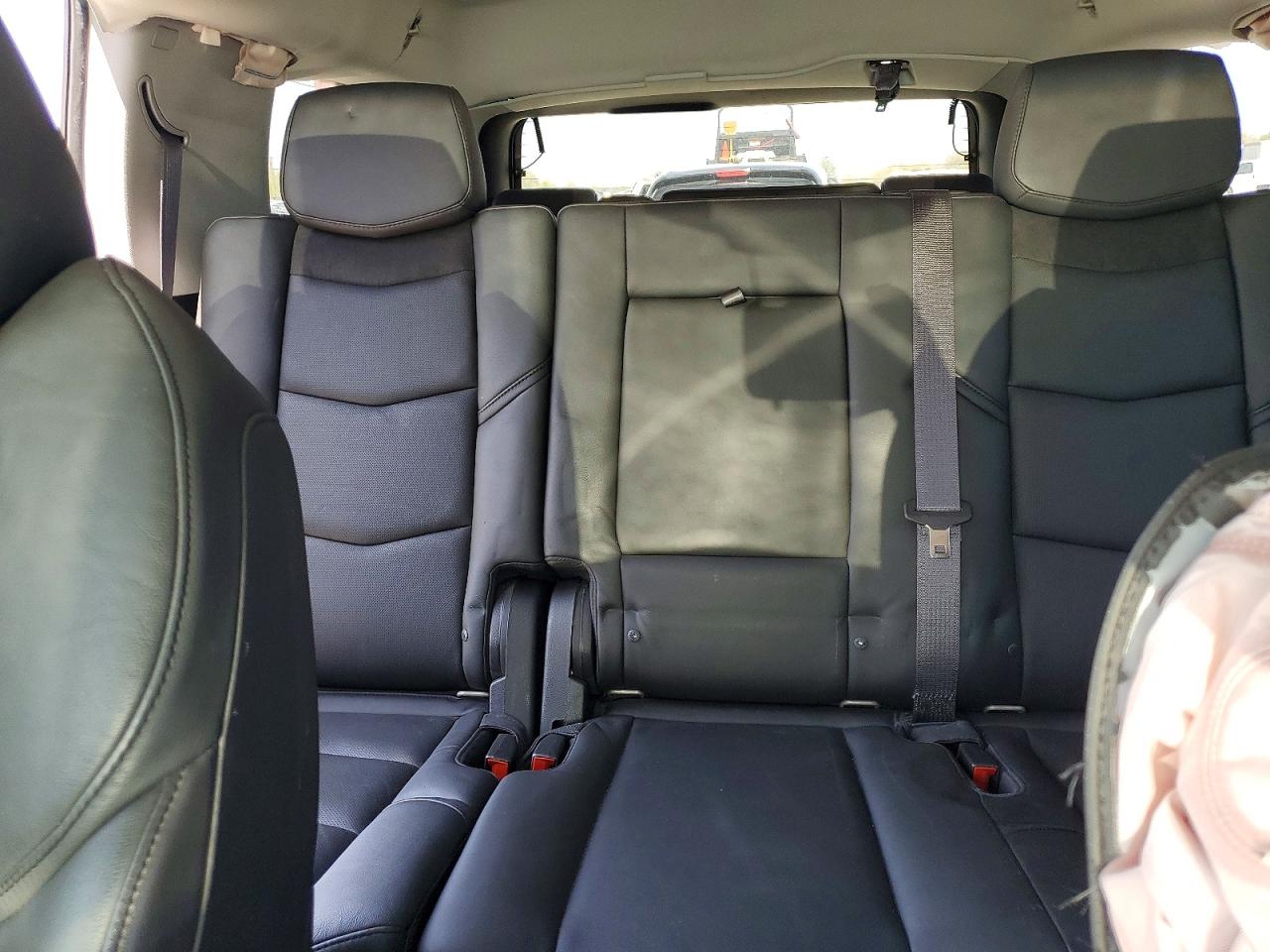 2016 CADILLAC ESCALADE