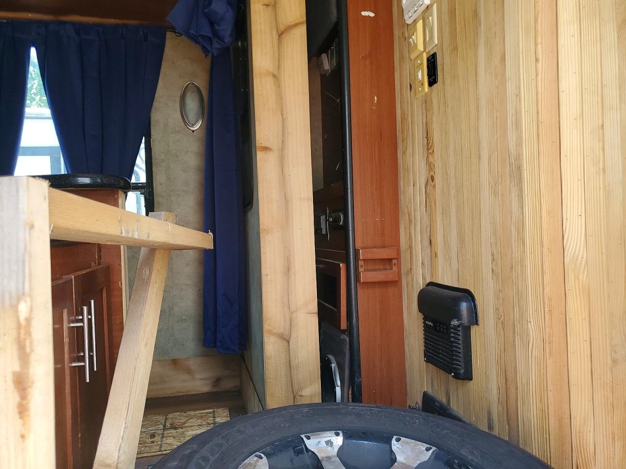 2010 DUTCHMAN FUZION398