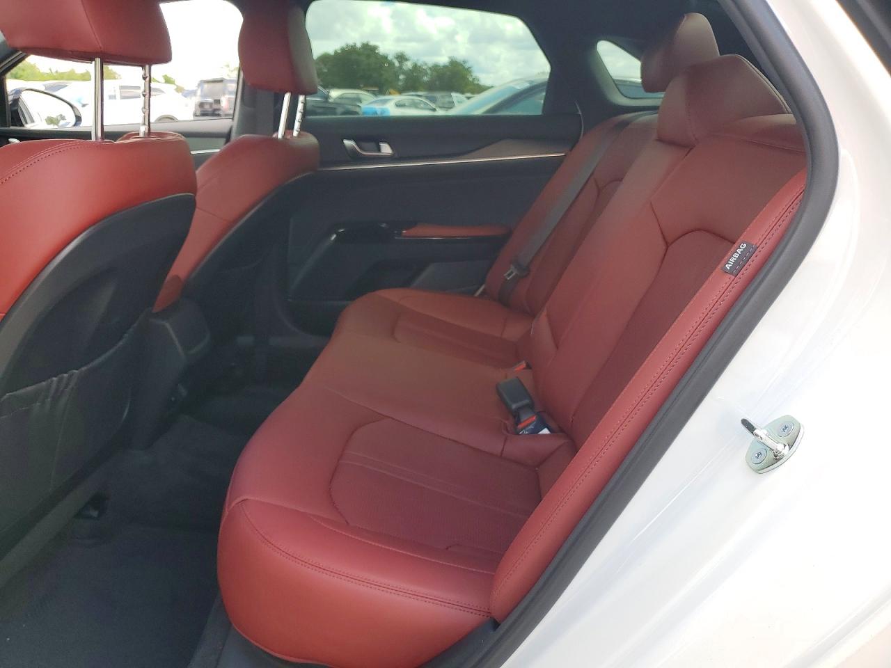 2026 KIA K5