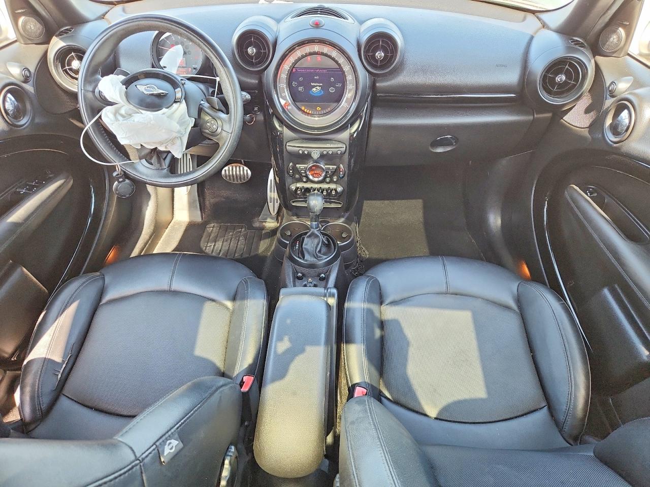 2015 MINI COOPER