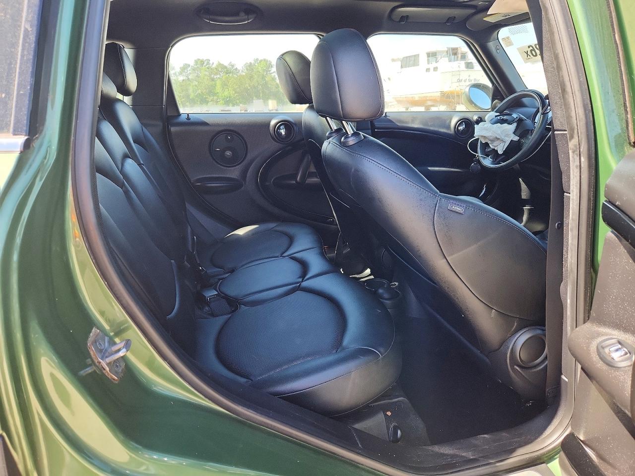 2015 MINI COOPER