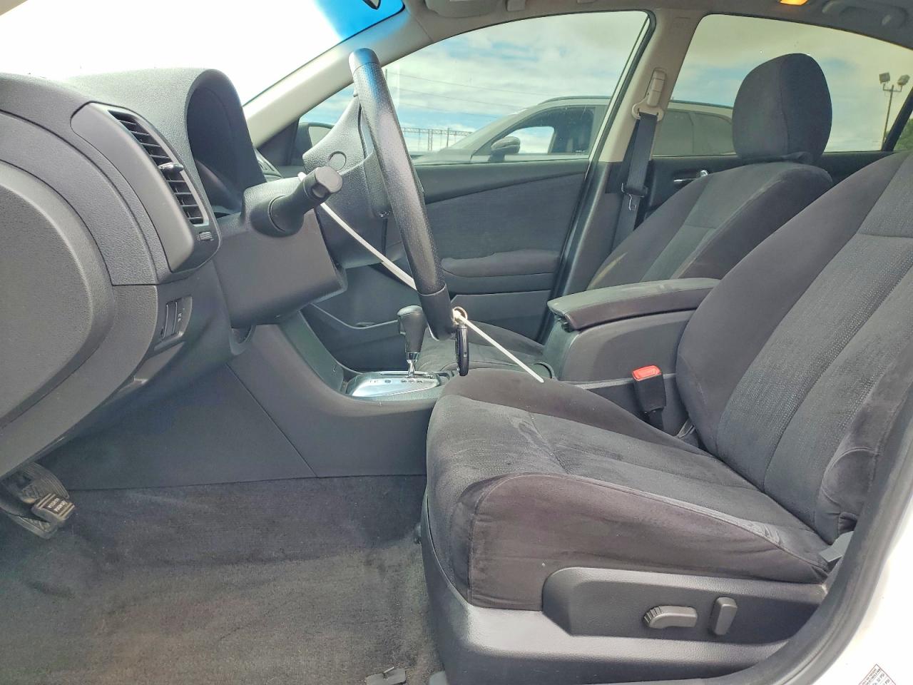 2010 NISSAN ALTIMA