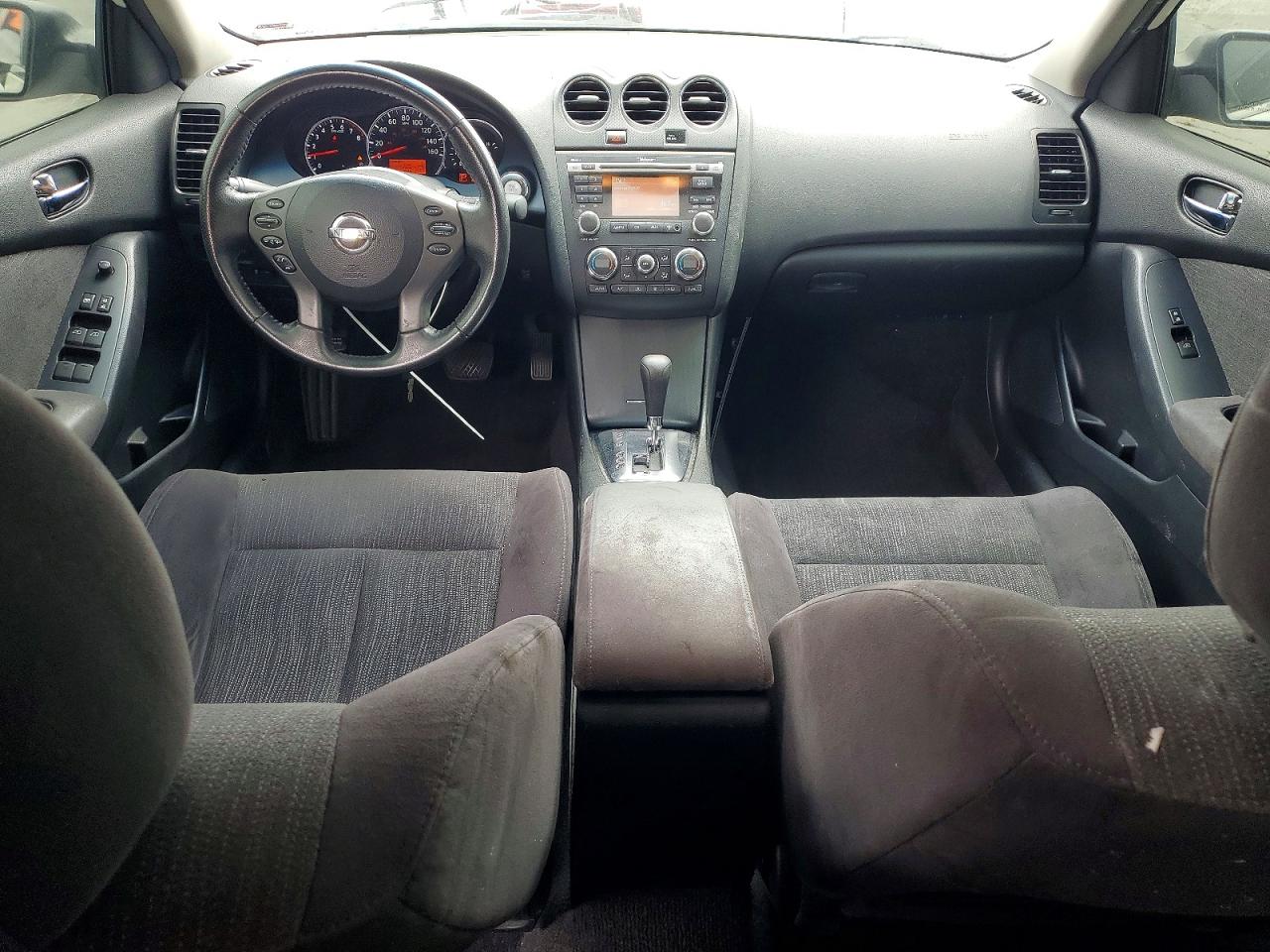 2010 NISSAN ALTIMA
