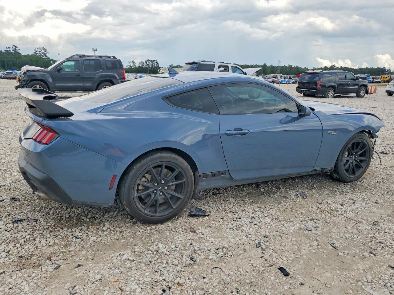 2024 FORD MUSTANG