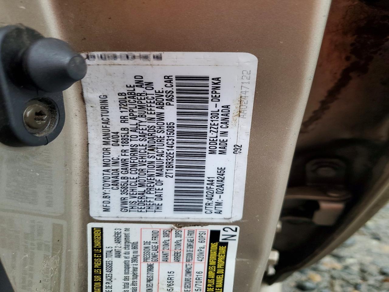 2004 TOYOTA COROLLA