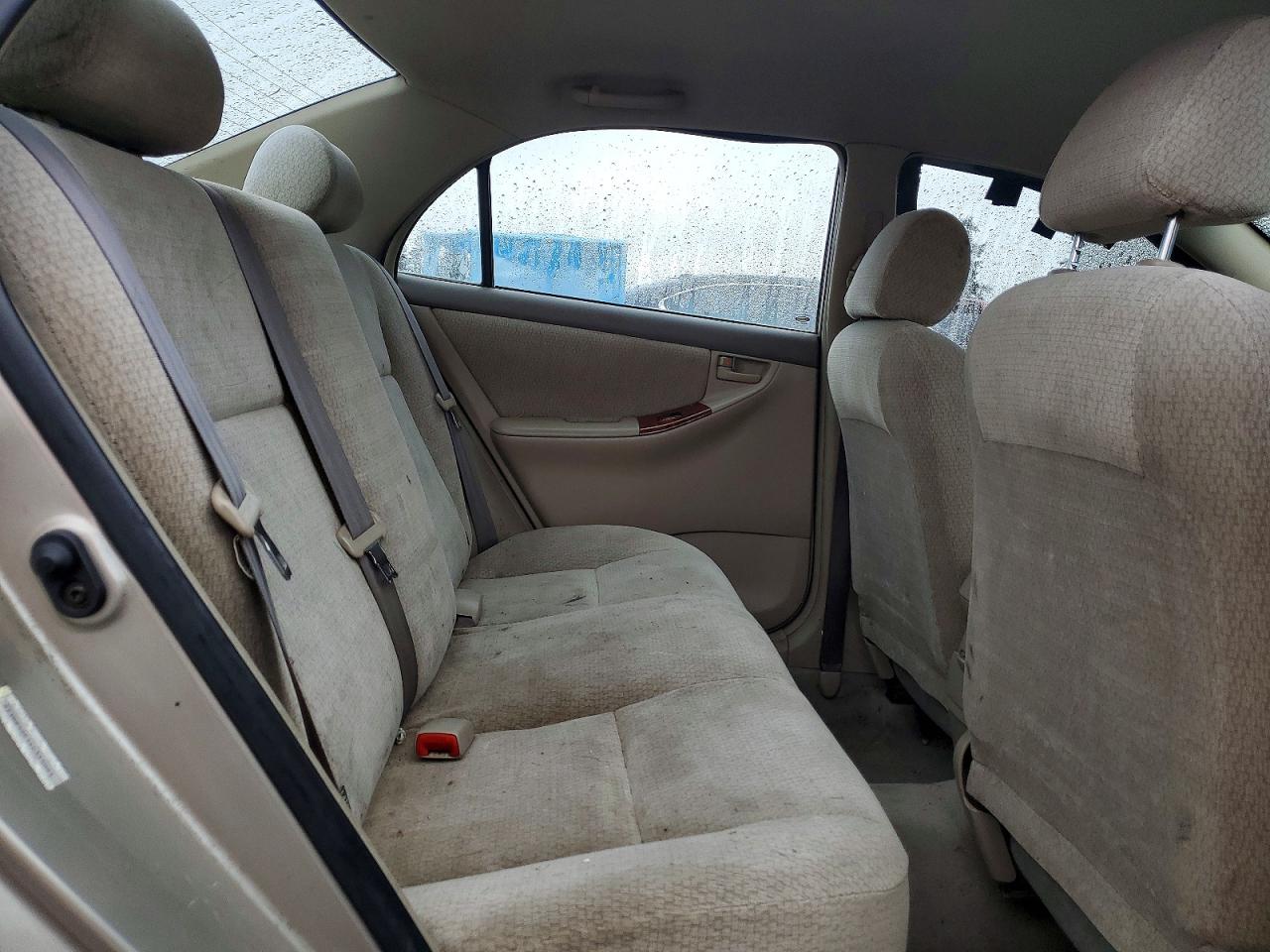2004 TOYOTA COROLLA