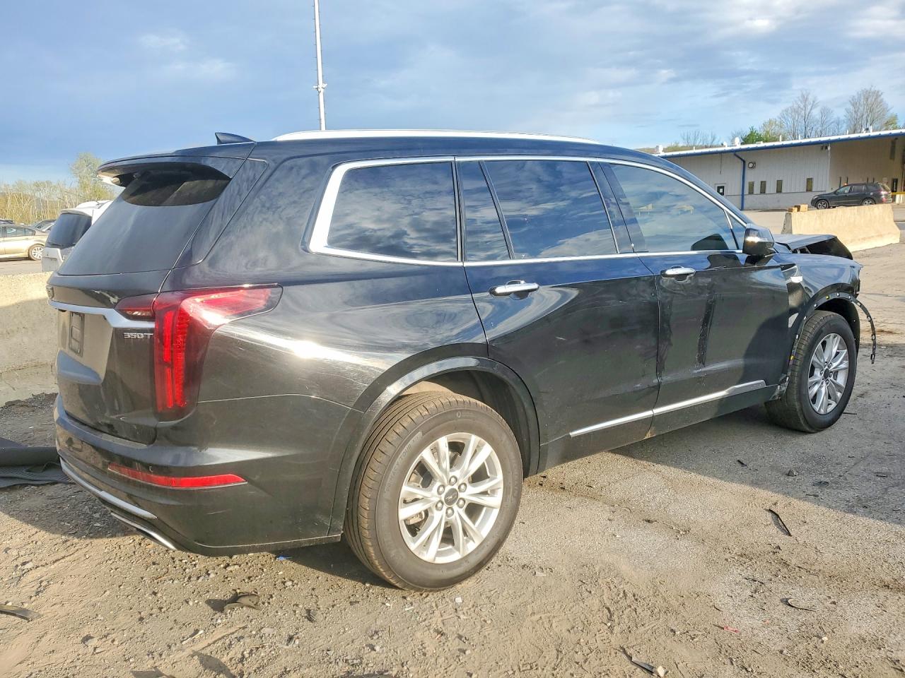 2025 CADILLAC XT6