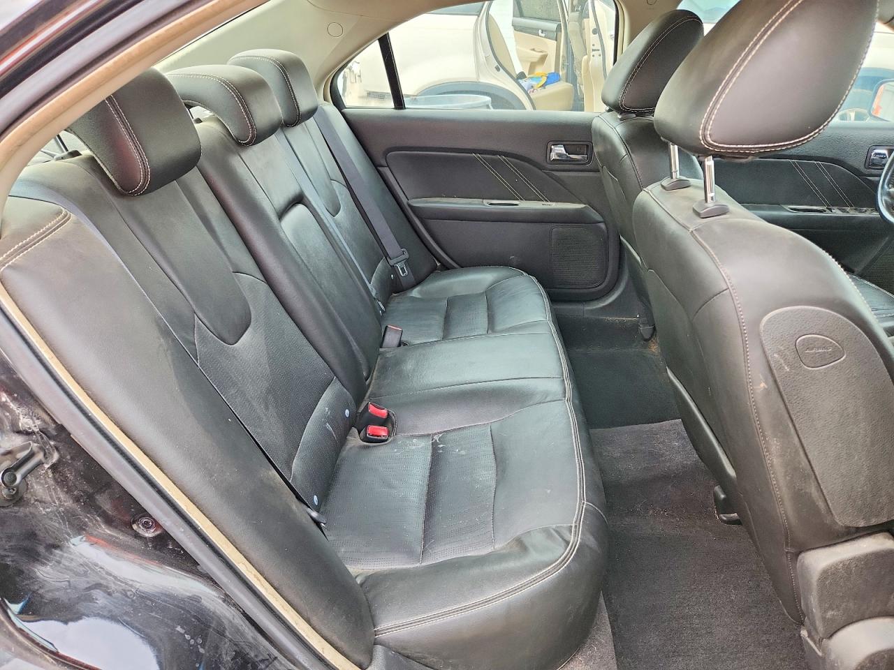 2010 FORD FUSION