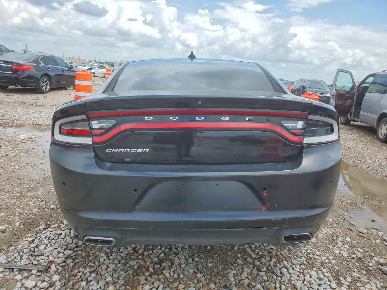 2017 DODGE CHARGER