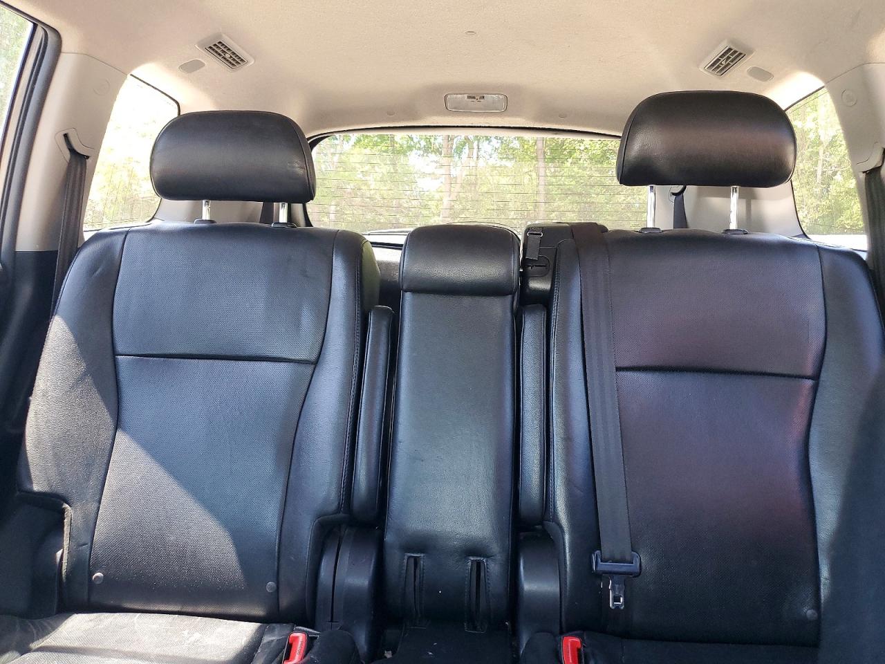 2011 TOYOTA HIGHLANDER