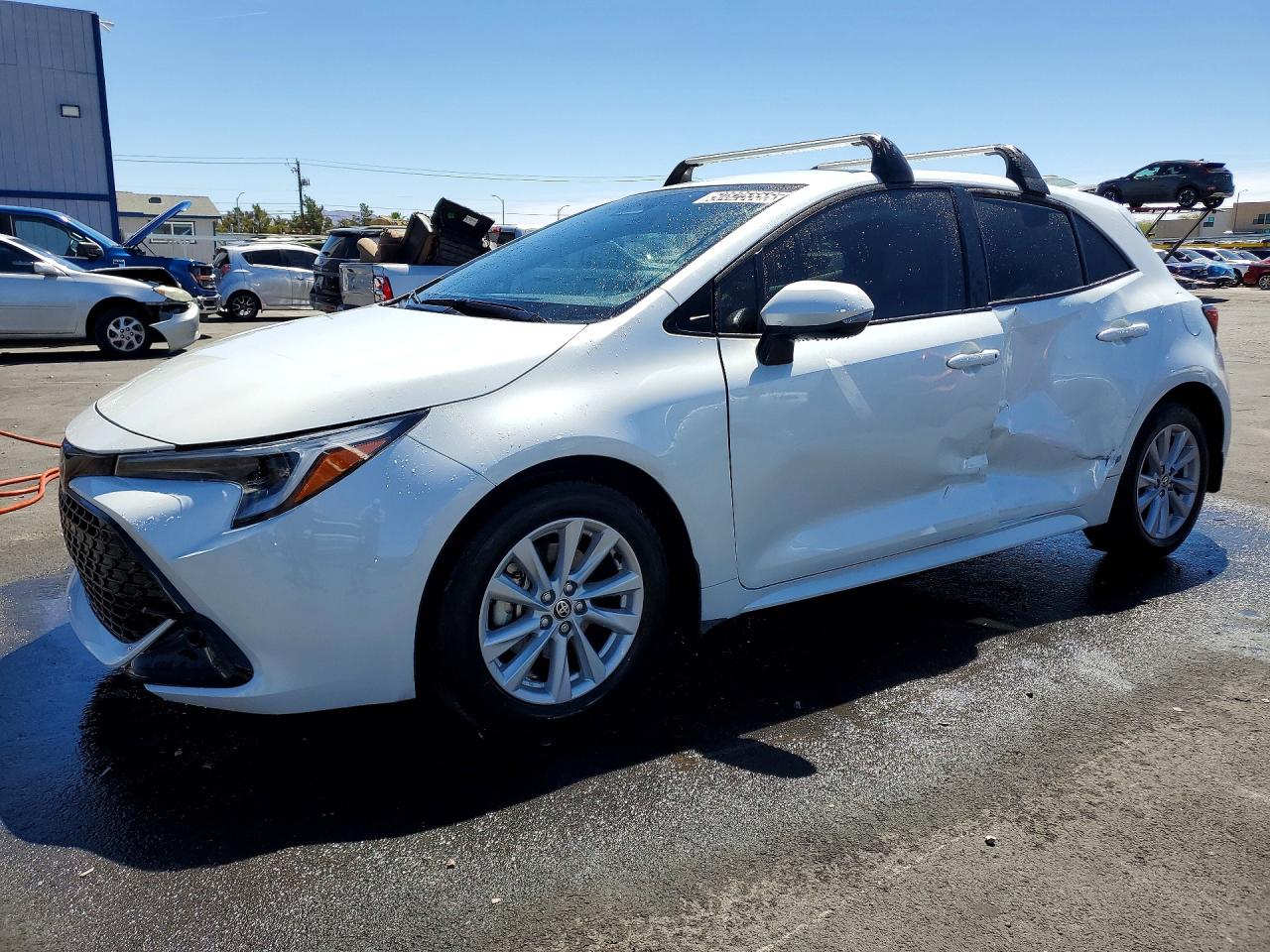 2025 TOYOTA COROLLA